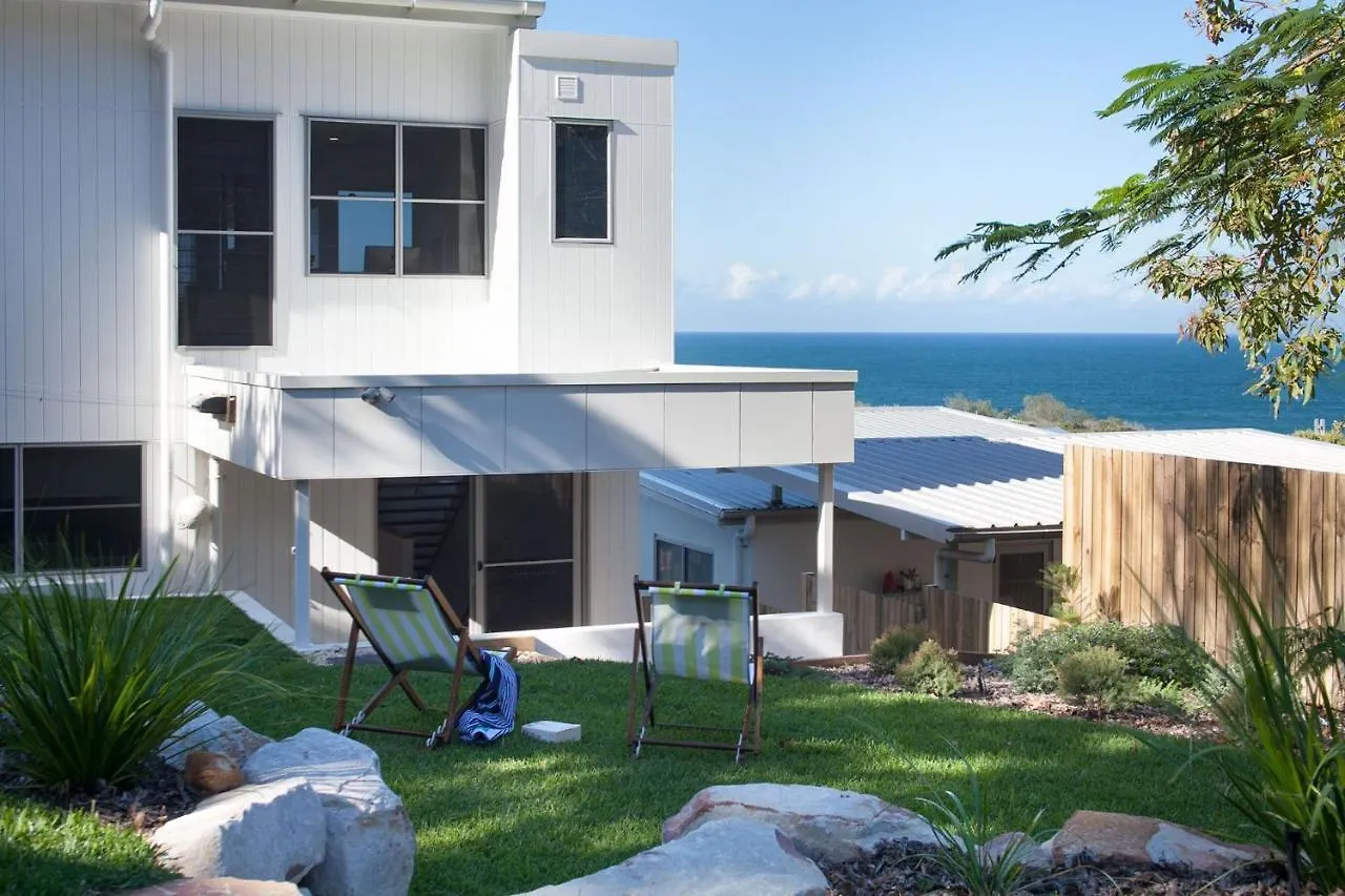 Coolum Beach Holiday House بيت للعطل